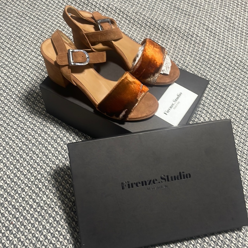 medium heals brown sandals Firenze.Studio Made in Italy size 7.